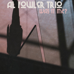 免费美女被操视频
